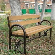 Деревянная скамейка садовая со спинкой  фото