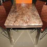 Стол кухонный из искусственного камня +4стула