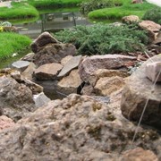 Укладка натурального камня, водоемы, ручьи фото