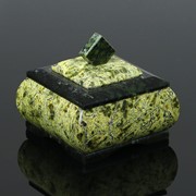 Шкатулка “Ларчик“, 8х8х7 см, натуральный камень, змеевик фото