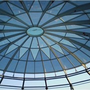 Изготовление стеклянных конструкций под заказ фото