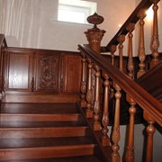 Балясины для лестниц деревянные фото