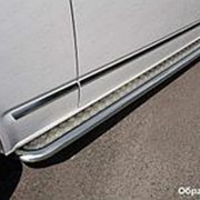 Пороги VW Caravelle 2017-н.в. (с площадкой 75х42 мм) фотография