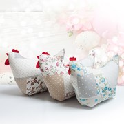 Декоративная подушка “Курочки“ фотография