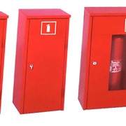 Шкафы для огнетушителей фото