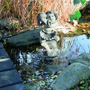 Садовая фигура для фонтана Мальчик с ракушкой