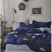 Двуспальный комплект постельного белья из сатина “Lorida“ Темно-синий с точками и рисованными разноцветными фотография
