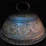 Глиняная хлебница с декором, сувенирная хлебница из глины (керамика) фото