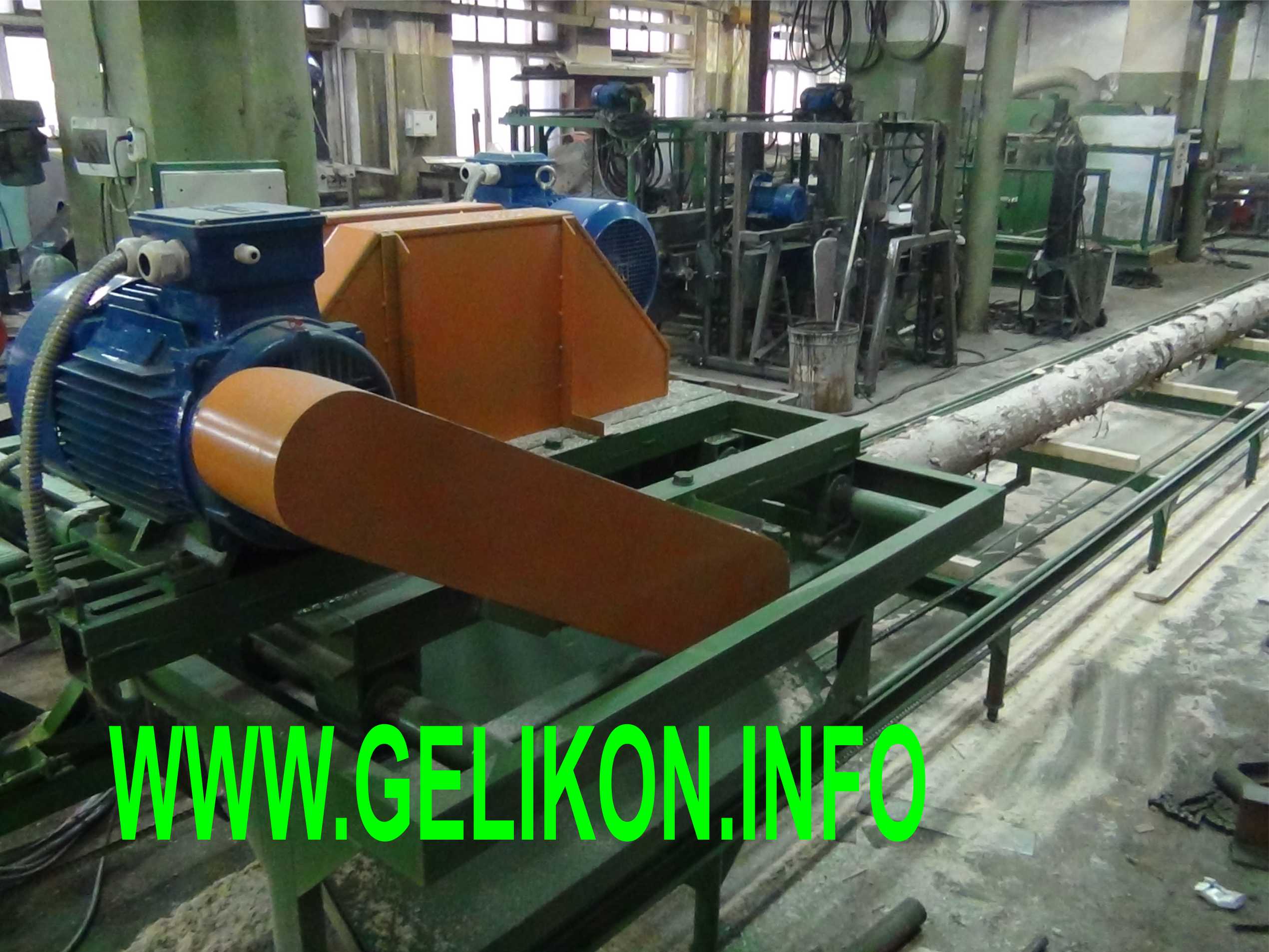 Линии для распиловки тонкомера. Брусующие линии. Брусующие линии. Брусующие линии. Станок r200 лесопильный.