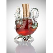 Бутылка коньячная сувенирная “Лебедь“ фото
