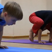 Йога для детей, детская йога в Киеве фото