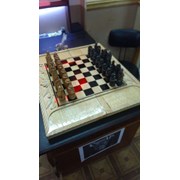 шахматы ручной работы в комплекте с нардами фотография