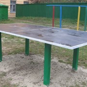 Теннисный стол, спортивная площадка фото