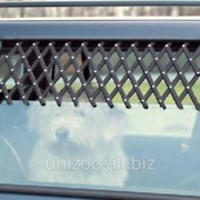 Решетка - вентиляция для собак в авто Trixie фотография