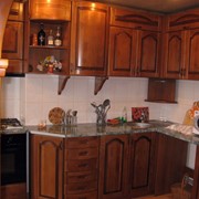Кухня из массива дерева фото