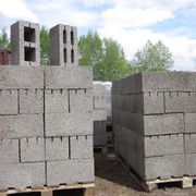 Стеновые бетонные блоки фото