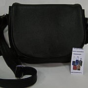 Черная женская сумочка для документов фотография