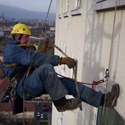 Высотные работы, выполняемые промышленными альпинистами фото