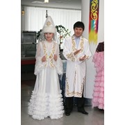 Прокат национальных казахских костюмов фото