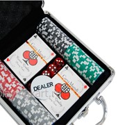 Покерный набор на 100 фишек с номиналом ГД5 - 100