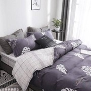 Полутораспальный комплект постельного белья из поплина на резинке “Mency house“ Темно-серо-синий с надписями и фотография
