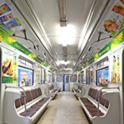 Реклама в метро фотография