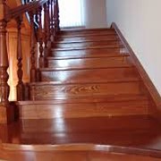 Деревянные лестницы от передового производителя по доступным ценам, Кривой Рог