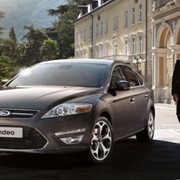 Автомобиль Ford Mondeo