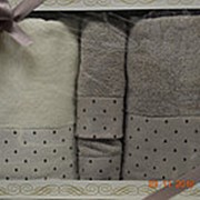 Махровые полотенца в наборе фото