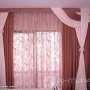 Штора для спальни в постельно-розовых тонах фото