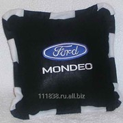 Подушка черная Ford Mondeo с кантом фото