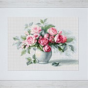 Набор для вышивания Этюд с чайными розами фото