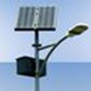 Уличные фонари на солнечных батареях фотография