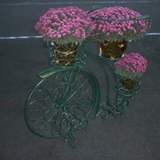 Оригинальная подставка под цветы кованый велосипед фото