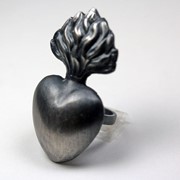 Кольцо “Сердце поэта“ из серебра от WickerRing фото