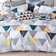 Комплект постельного белья Евро из сатина “Lorida A+B“ Серый с узором из разноцветных треугольников и фотография