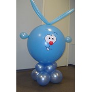 Фигура из шаров воздушных Кролик фото