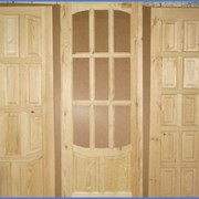 Двери банные деревянные из липы фотография