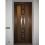 Двери деревянные из массива фото