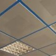 Простая и универсальная конструкция алюминиевых линейных подвесных потолков Luxalon® открывает множество интересных возможностей в современной архитектуре.