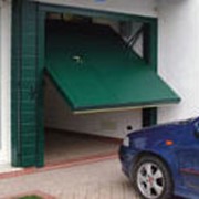 Подъемно-поворотные гаражные ворота, Ворота гаражные фотография