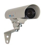 Миниатюрная уличная видеокамера МВК-1632В (4…9мм) высокого разрешения с внешним вариофокальным объективом фото