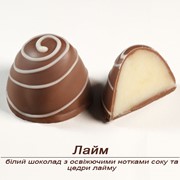 Шоколадные конфеты Лайм ручной работы фотография