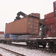 Перевозка контейнеров фото