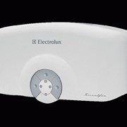 Электрический проточный водонагреватель Electrolux