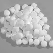 Таблетированная соль экстра и первого помола. фото