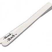 Ibd Белая пилка для искусственных и натуральных ногтей, 120|180 грит Ibd - Accessories White Padded File 28401 1 шт.