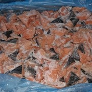 Куски лосося на коже, Норвегия фото