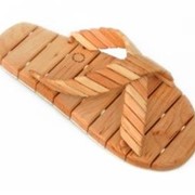 Тапочки деревянные из дуба фото