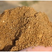 Песок природный II класса, средний, сеянный фотография